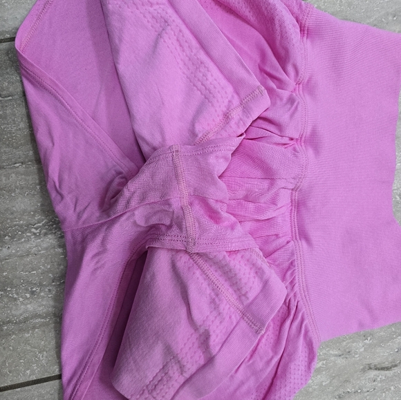 GYMSHARK Vital Seamless 2.0 2-in-1 Shorts, Pink, Small - Picture 4 of 5